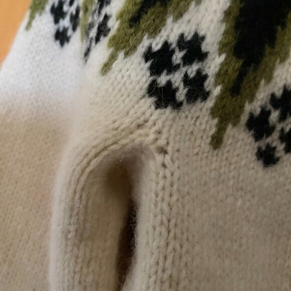 Norse Knit Vintage 100% Wool Norwegian Nordic Fair Isle Sweater Hand Knit - Picture 4 of 14